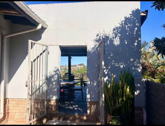 4 BEDROOM HOUSE FOR SALE IN SHEFFIELD BEACH